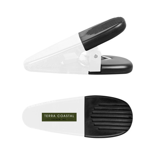 White Crocodile Clip/Magnet-Terra Coastal Escrow